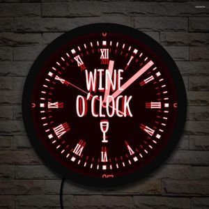 Relojes de pared Reloj luminoso de vino en punto Decoración de bar para el hogar para hombre Cueva Vidrio rojo con números romanos Retroiluminación LED Reloj moderno