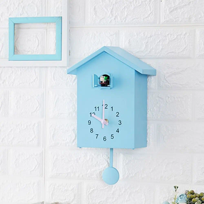 Wall Clocks With Clock Pendulum Cuckoo Creative House Shape Plastic Art Silent Battery Powered Bird Home Decor