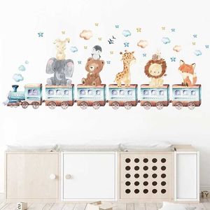 Décoration murale Baby Room Stickers muraux dessin animé train animal Elephant Girafe Stickers muraux pour enfants chambre de chambre de chambre de chambre de chambre à coucher Wallpapper D240528