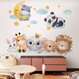 Décor mural mignon bear star nuage autocollants muraux pour les chambres pour enfants filles garçons de chambre bébé chambre décoration kawaii dessin animal papier peint animal pvc d240528