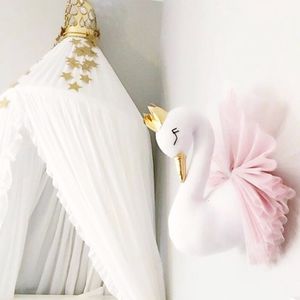 Décoration murale Mignon couronne d'or cygne décoration murale poupée rose princesse flamant doux en peluche tête d'animal tenture murale pour chambre d'enfants cadeau de bébé 230317