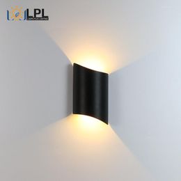 Applique murale 10W LED IP65 extérieur étanche moderne intérieur et extérieur chambre décorative en alliage d'aluminium