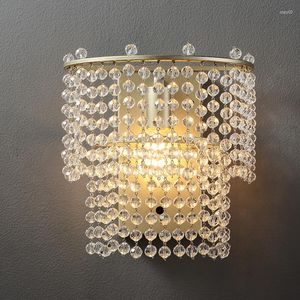 Applique murale de style américain, lampe de chevet moderne de luxe, rideau de perles de cristal argenté, éclairage de décoration de salon haut de gamme