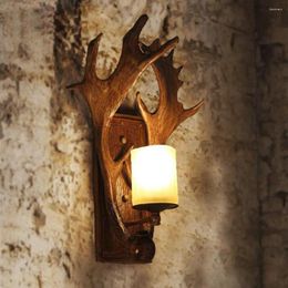 Wandlamp Gewei Sculptuur Europese en Amerikaanse Hars Verlichting Bar Cafe Decoratieve Witte LED Gang Gangpad Nachtlampje