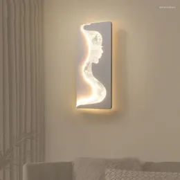 Lampe murale LED LED moderne Lumière pour la chambre salon Aisle TV acrylique Iron Beauty Home Decoration Lighting Fixture