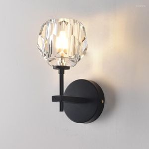 Applique murale couleur or noir boule de cristal lumière chevet couloir allée nordique décoration de la maison luminaire AC 110V 220V