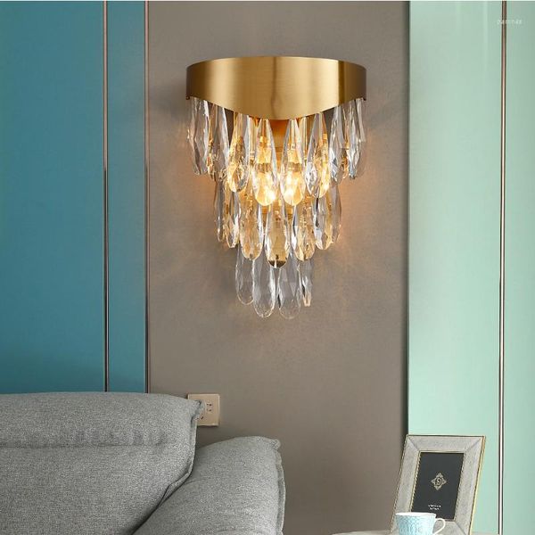 Candelabros de lámpara de pared, candelabro Led dorado, diseño de gota de agua, dormitorio moderno, mesita de noche, balcón, sala de estar, luz colgante de cristal creativa