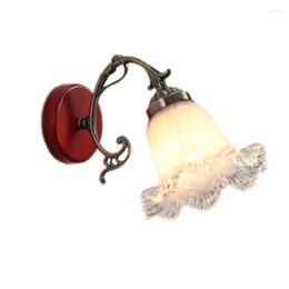 Lámpara de pared francesa europea de madera maciza Bud lámparas de cristal Vintage interior dormitorio candelabros luces iluminación decoración comedor