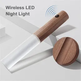 Lampe murale LED Capteur de mouvement des appliques lumineuses de nuit Smart Portable USB Rechargeable magnétique pour les escaliers du couloir de la chambre