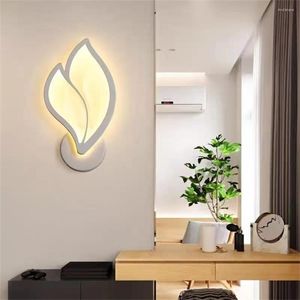 Wandlamp LED Nordic Slaapkamer Bed Eenvoudige Moderne Sfeer Creatieve Bloemblaadjes Huis Gang Woonkamer Achtergrond Decoratief Licht