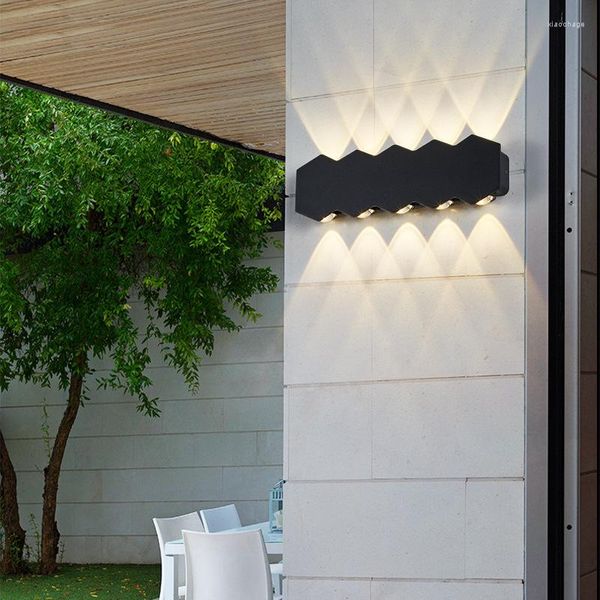 Lámpara de pared LED para exteriores IP65, iluminación impermeable para jardín interior, decoración para pasillo, escalera, patio, candelabro de aluminio con forma de onda hacia arriba y abajo