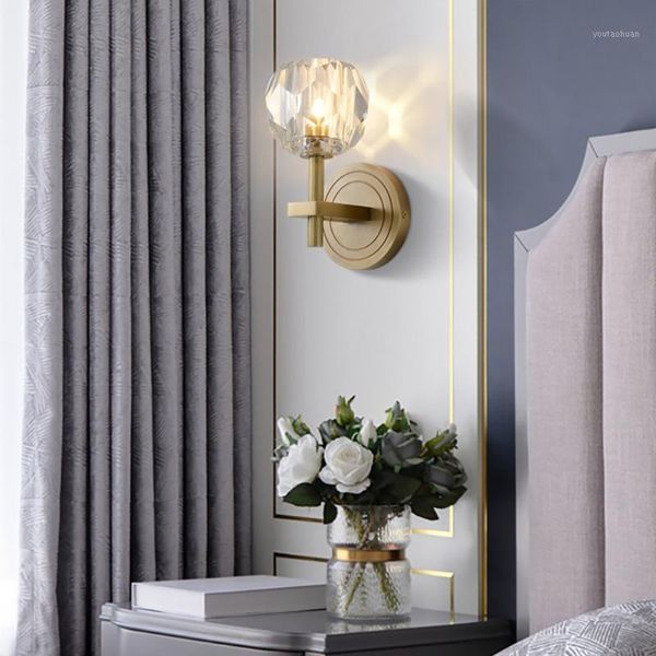 Applique de luxe Bijou brillant à facettes sphère cristal éclairage pour chambre salon entrée couloir TV-mur canapé toile de fond1