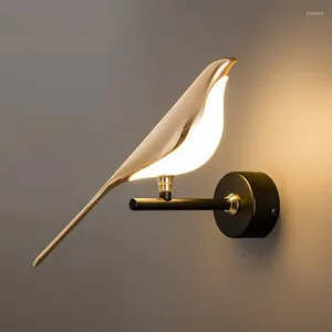 Applique moderne oiseau lumière 1 acrylique Fun LED luminaires lampes de chevet pour salon chambre en or