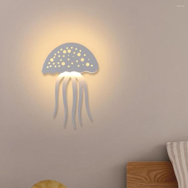 Applique murale moderne haute luminosité créative méduse LED applique pour la décoration de la chambre à coucher