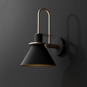 Wandlamp Moderne industriële ijzeren lampen voor woonkamer Slaapkamer Noordse bedlicht Licht E27 Badkamerarmaturen Mirror Lightwall