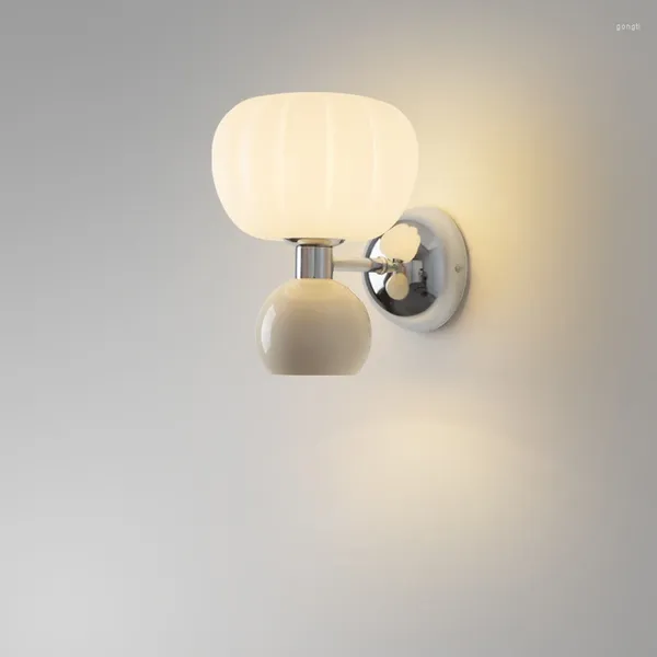 Lámpara de pared Lámparas LED modernas Bulbo de apliques de calabaza de crema para la cama de dormitorio Estudiar la sala de estar del pasillo de la sala de estar iluminación de comedor