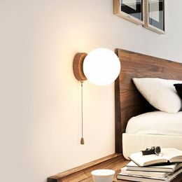 Lámpara de pared, lámparas LED modernas, luces para pasillo, dormitorio, mesita de noche, bola redonda de cristal creativa de madera nórdica, fuente de iluminación G9 con interruptor