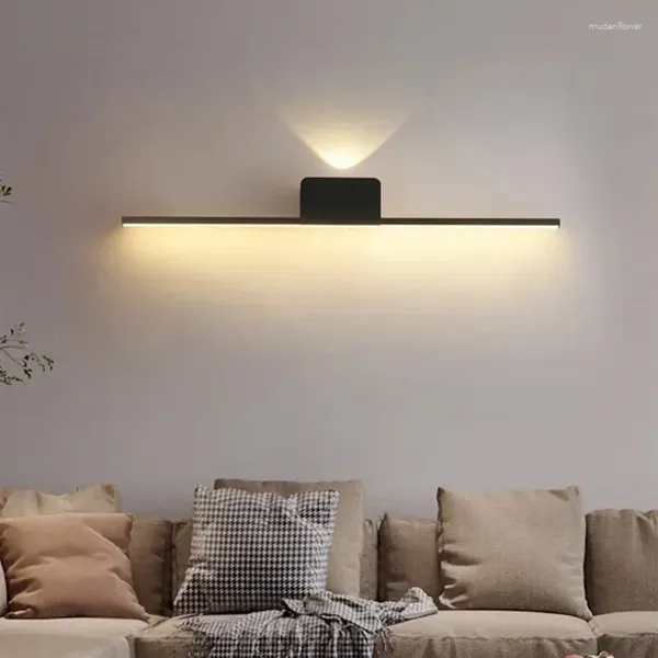 Lampe murale moderne salon LED minimaliste chambre canapé de chambre à coucher
