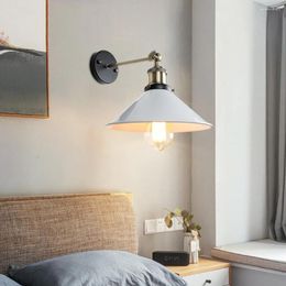Lámpara de pared moderna estilo nórdico europeo LED al lado del dormitorio sala de estar baño espejo luz cobre