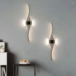 Applique Moderne Simple Lumières LED Longue Bande Courbe Or Noir Blanc Art Éclairage Intérieur Salon Chambre Lampes De Chevet