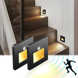 Lámpara de pared Detector de movimiento Sensor LED Luz infrarroja Cuerpo humano Inducción Pasos empotrado Escalera Escalera Decoración del dormitorio