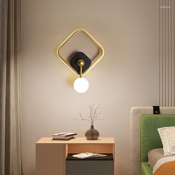 Lámpara de pared Nordic Black Sconce Decoración moderna Luz LED Exterior Cama inalámbrica Interruptor de cabeza