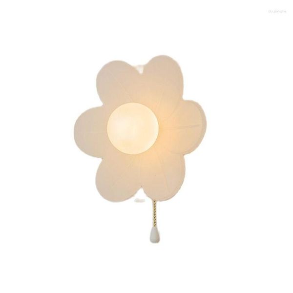 Applique nordique chambre d'enfants fleur lampes LED chambre chevet français crème Style salon fond décoratif appliques lumières