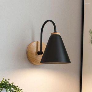Wandlamp Nordic LED Houten Blaker Moderne Nachtkastje Licht Art Decor Voor Woonkamer Slaapkamer Gangpad Thuis Binnenverlichting