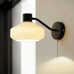 Lámpara de pared, luces Retro nórdicas para el hogar, Loft, cama, aplique lateral, accesorio de iluminación de vidrio para dormitorio japonés, decoración Luminaria de espejo