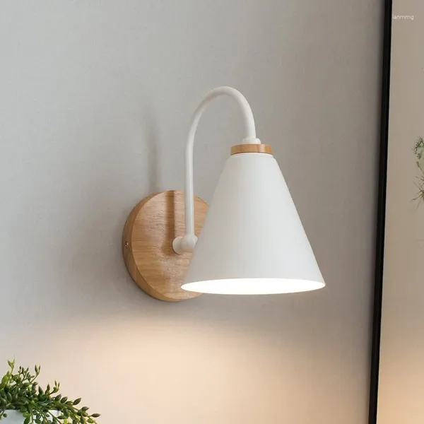 Lámpara de pared nórdica simple Led de madera 8W E27 tornillo habitación dormitorio mesita de noche iluminación escritorio trabajo lectura luz AC90-265V