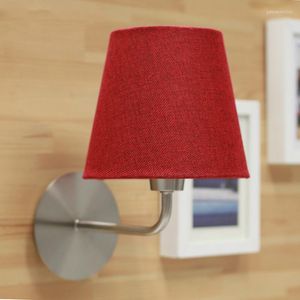 Wandlamp Noord-Europa Modern bed smeedbanden ijzeren lampen balkon stoffen lampenkap lichten bedlichtlicht voor woningdecoratie