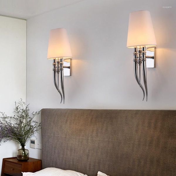 Applique Nord Europe Simple Fer Travail Antilope Corne Creative LED Art Moderne Restaurant Salon Chambre Lampes