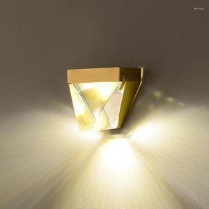 Wandlamp ODYSEN ART DECO Modern Blaker Licht Goud Volledig koper Wonen Slaapkamer Decoratie Armatuur Creatief Nacht Kristal Onregelmatig