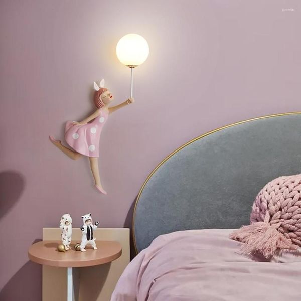 Applique murale en résine rose pour fille, lampes de décoration pour chambre de princesse, AC 220V, LED créatives pour enfants