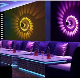 Wandlamp RGB Spiral Sconce Lights Kleurrijke Effect Lampen Oppervlakte Montage Downlight Met Remote For Hall KTV Bar Woondecoratie