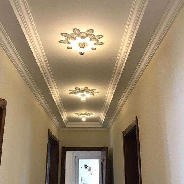 Lámpara de pared Estilo clásico real Luces de techo LED para sala de estar Dormitorio Iluminación de araña para el hogar