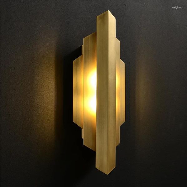 Lampes murales Art déco Gold Bedroom Lights Modern TV Backdrop Lampe Copper Halway Lighting Vintage Golden LED Pince Light