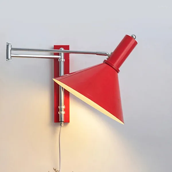 Lámparas de pared Lámpara de balancín Bauhaus con un dormitorio plegable de enchufe además del cableado retro de cabecilla Luz LED giratoria gratuita