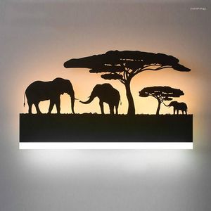 Wandlampen Zwart Acryl Creatief Modern LED -licht voor Woonkamer naast Slaapkamer SCONCE BADKAMER LAMP LUSTRES