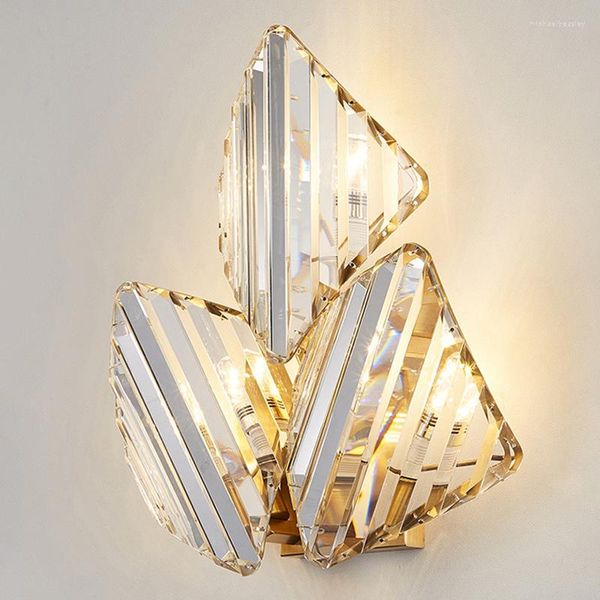 Lámparas de pared Lámpara LED de cristal Luz moderna Aplique de oro de lujo Iluminación interior Decoración para el hogar para sala de estar junto a la cama