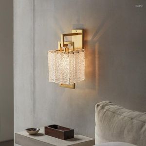 Lampes murales Deyidn Cuivre Lampe Cristal Creative LED Lanterne Applique Lumière Fond Doré Pour Salon Salle À Manger Chambre Escaliers