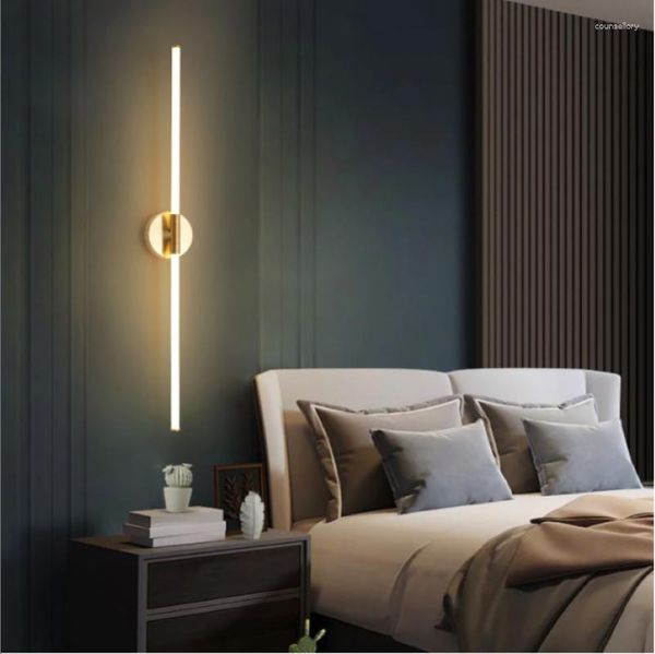 Lámparas de pared estilo europeo dorado moderno LED Simple dormitorio estudio lámpara cabecera creativa acrílico luz guía tubo sala de estar