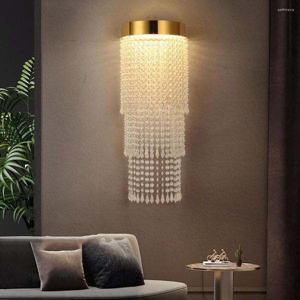 Lámparas de pared Lámpara de cristal dorado Luz de dormitorio Led Diseño creativo moderno Scones 2023 Decoración de lujo para el hogar Interior Cristal Mesita de noche Lustre