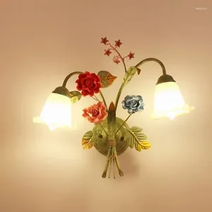 Wandlampen Koreaanse stijl Tuinlichten Woonkamer Decoratie Romantische Rose Lamp Slaapkamer Bed SCONCE Aisle Plant Landsmaak