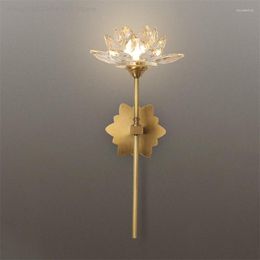 Lámparas de pared Lámpara de cristal de lujo LED Estilo chino Forma de loto Dormitorio Creativo Sala de estar Decoración Porche Hogar Deco Espejo