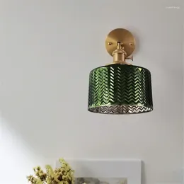 Lampes murales de luxe en verre vert lampe moderne à côté de la chambre à coucher salle de bain miroir interrupteur de cuivre applique éclairage Luminaria LED