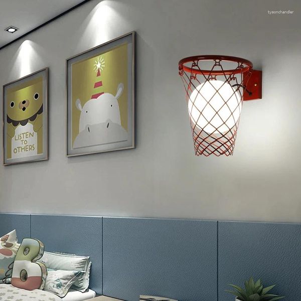 Lámparas de pared modernas y creativas de estilo europeo, vestíbulo, dormitorio, oficina, estudio, habitación de niños, luces de baloncesto personalizadas