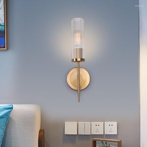 Appliques murales moderne de haute qualité lampe fer corps verre abat-jour or intérieur applique LED E27 Simple lumières chevet 220v