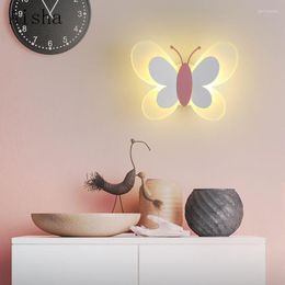Lámparas de pared Lámpara de mariposa nórdica dibujos animados de decoración de la habitación infantil Decoración creatoria lindo led sencillo acrílico interior