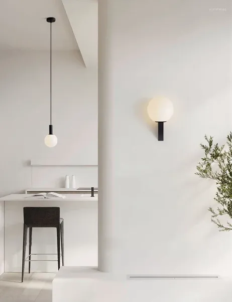 Lampes murales Nordic Design Pendants Lights Fixtures Noire blanc moderne moderne lampe de chevet minimaliste LED G9 Bulbe Miroir Mural Luminaria Home